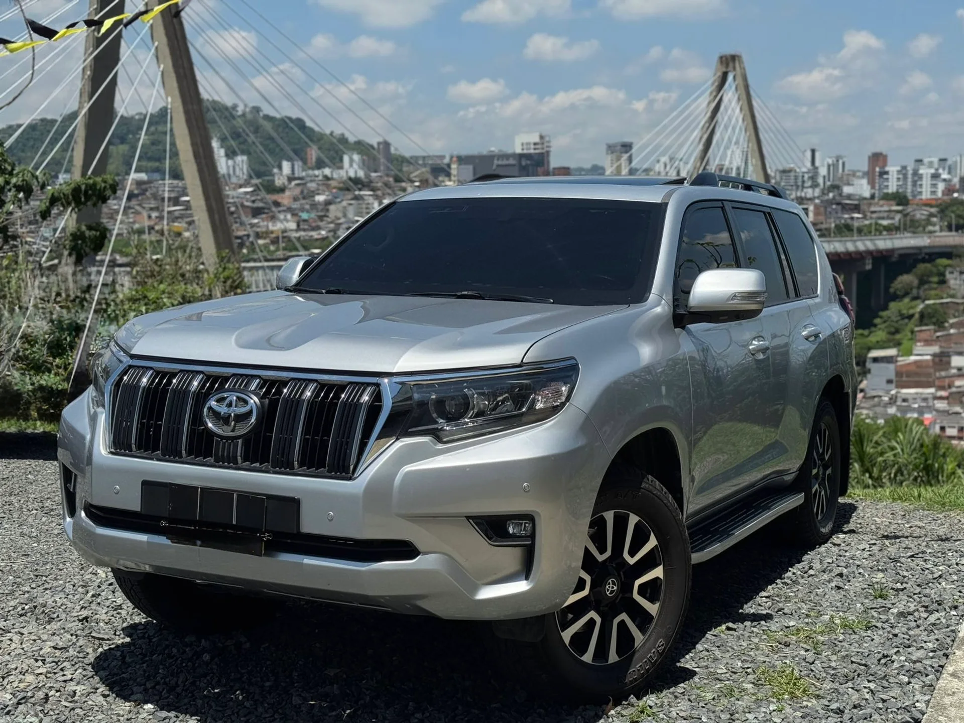 Toyota Prado / TXL
