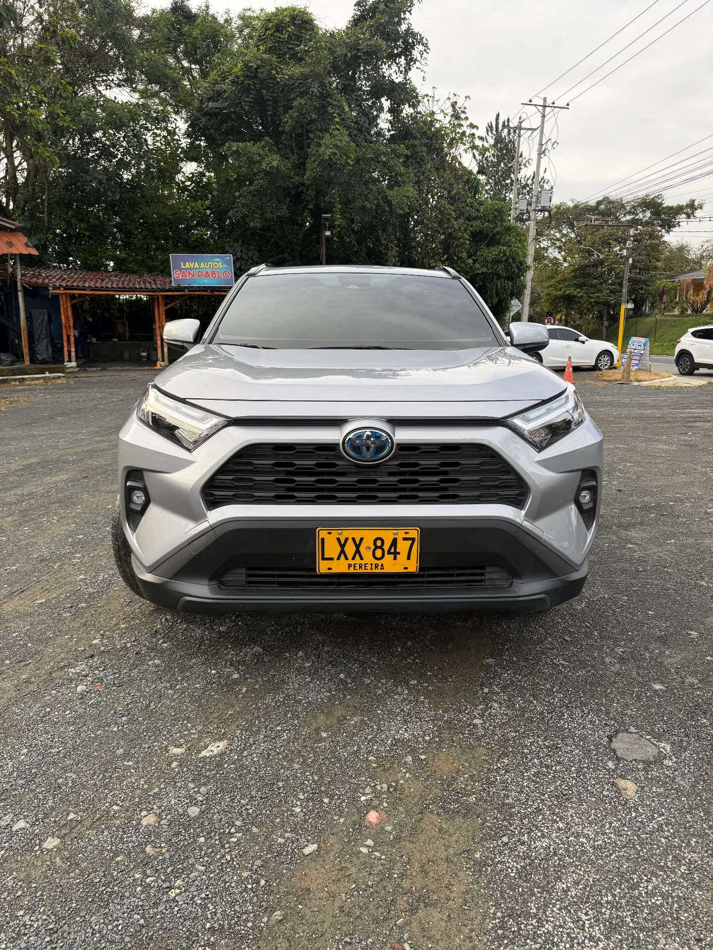Toyota Rav4 /XLE 2024