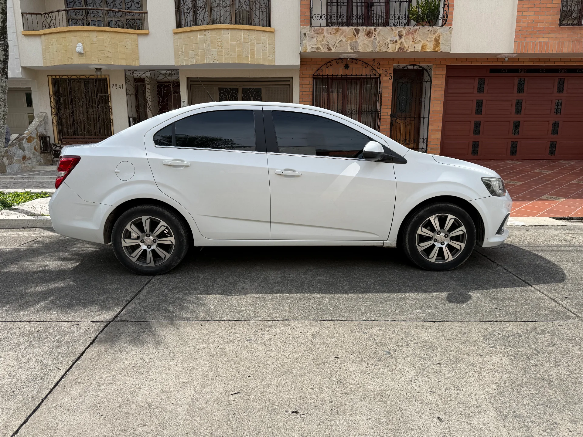 Chevrolet Sonic / LT 2026