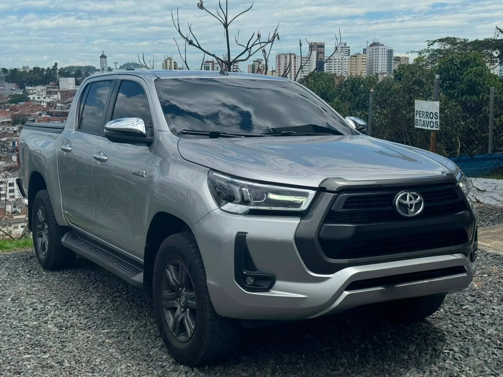 Toyota Hilux 2022