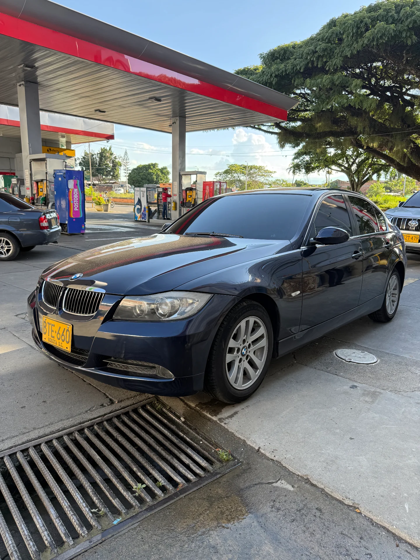 BMW 325i 2006