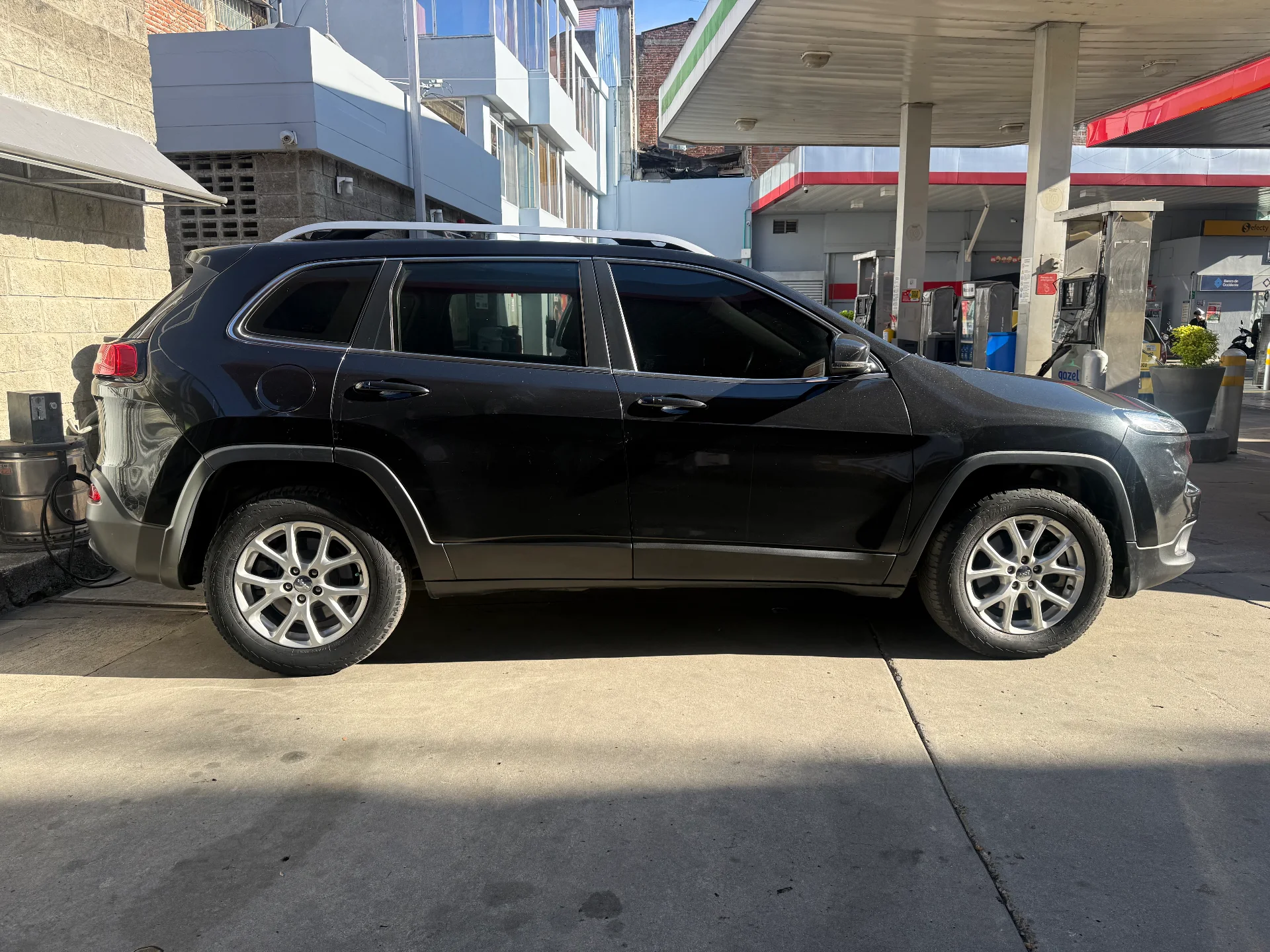 Jeep 2015 / Cherokee  Longitude 2015