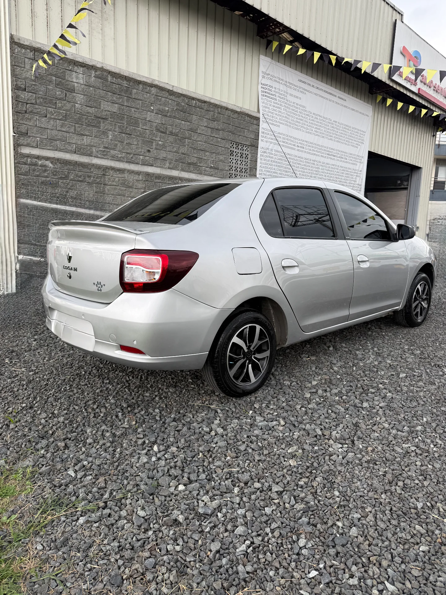 Renault Logan / Intens 2019