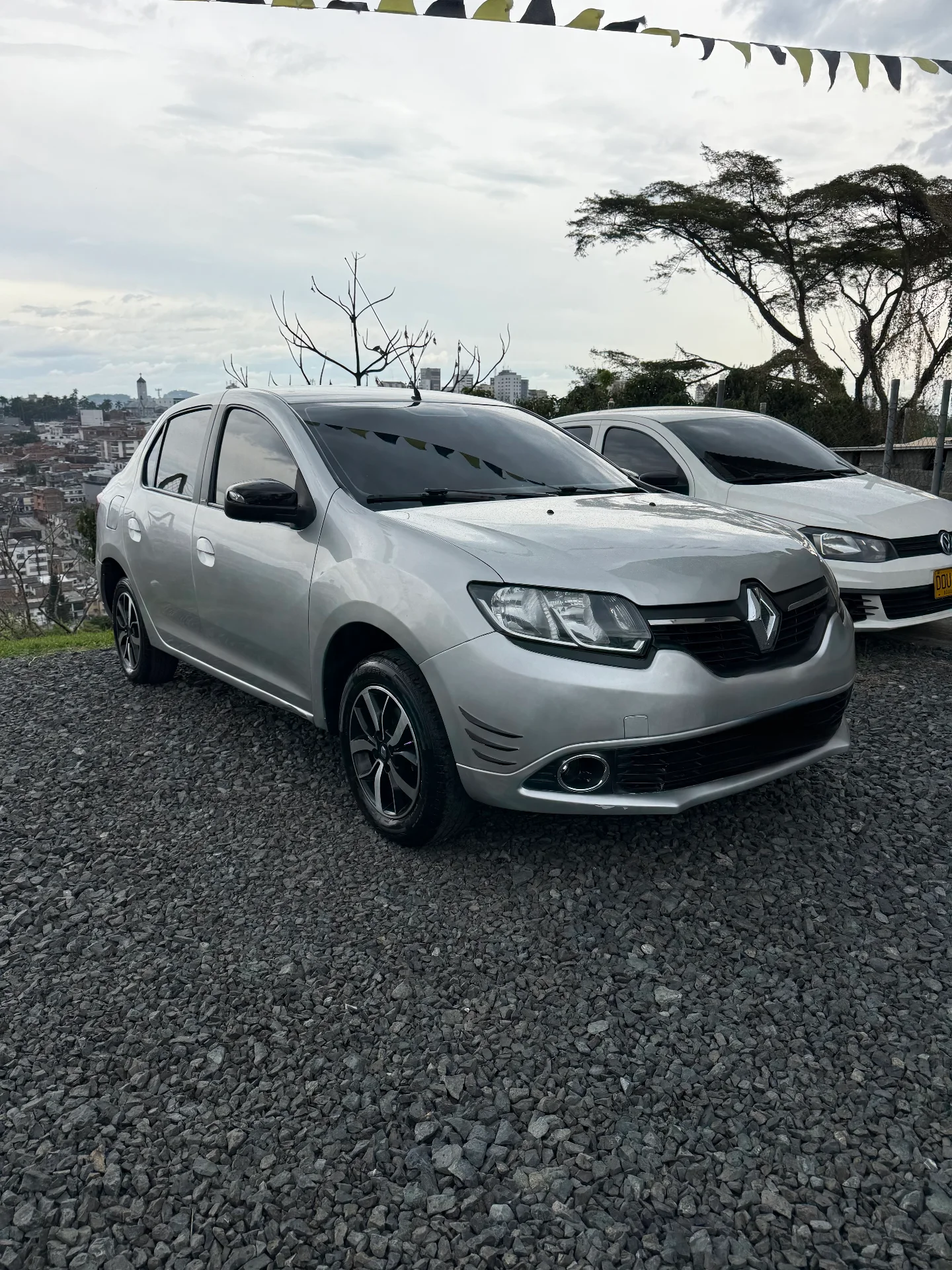 Renault Logan / Intens 2019