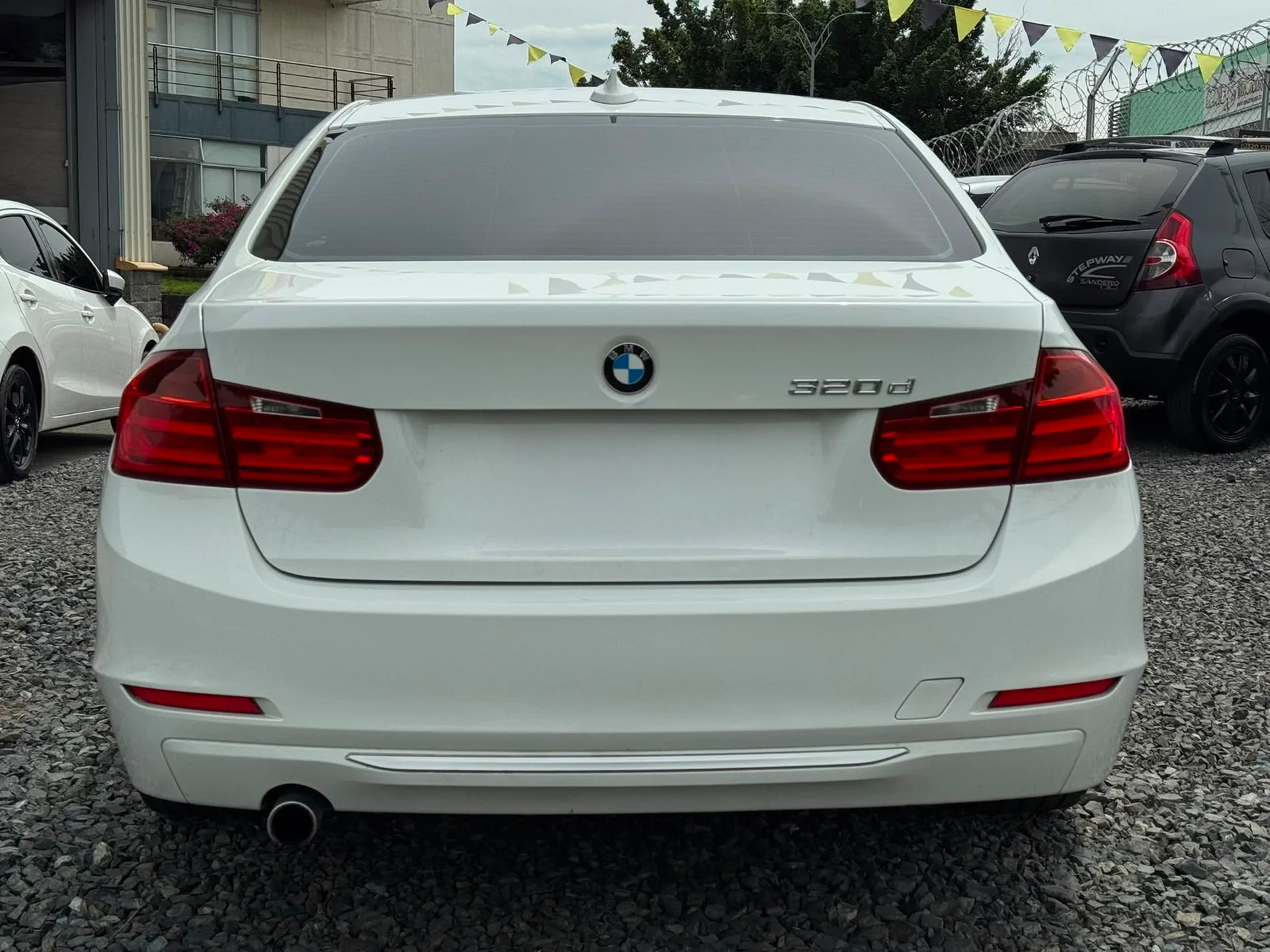 BMW 320 D 2012