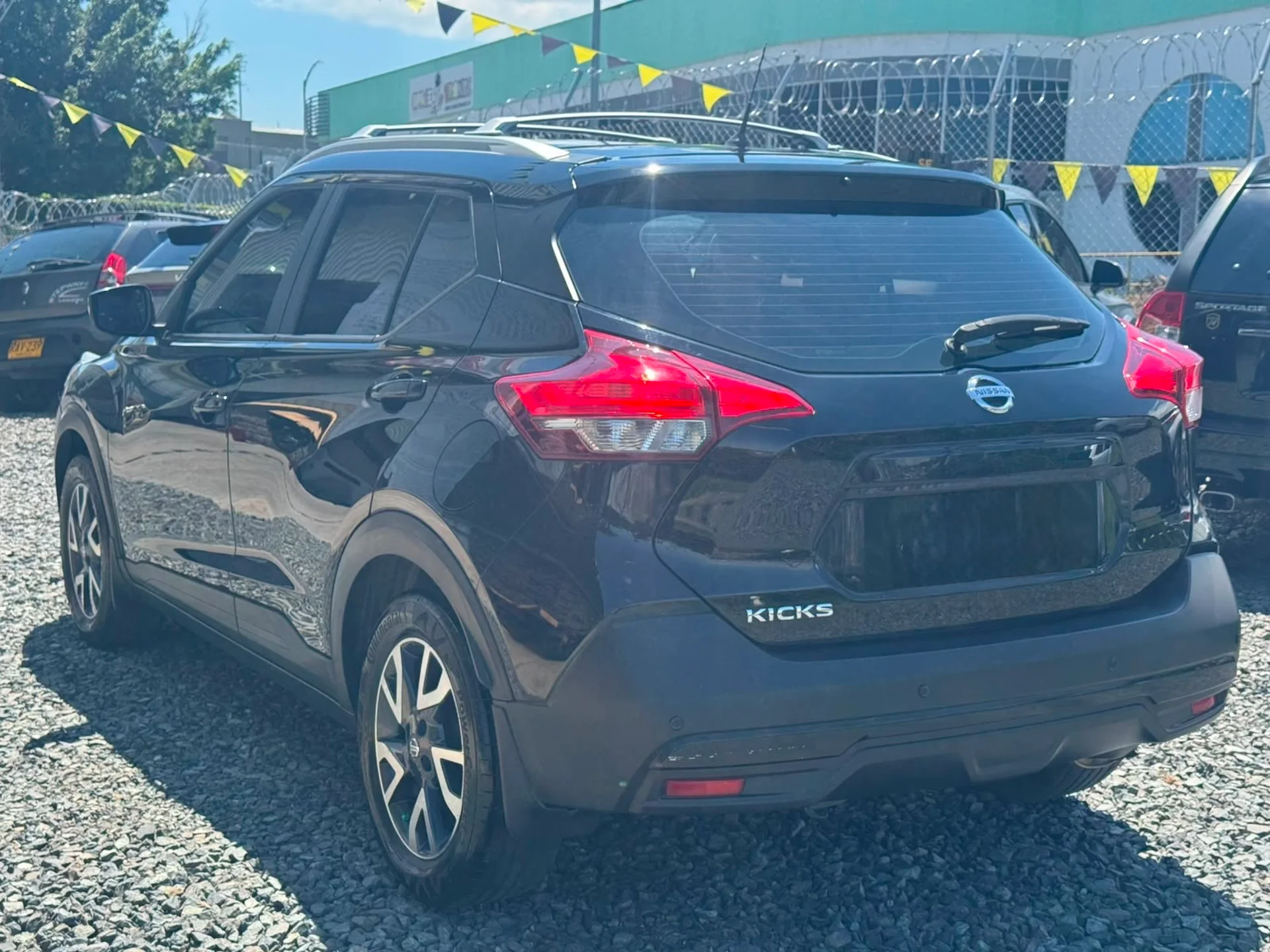 Nissan Kicks / Sense 2019